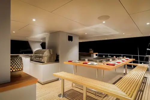 Sun deck with Teppanyaki set-up