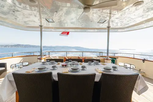 Main aft deck dining