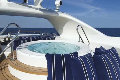 Sun deck jacuzzi