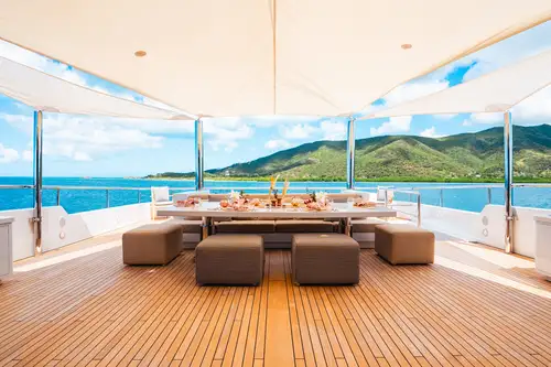 Sun deck dining area